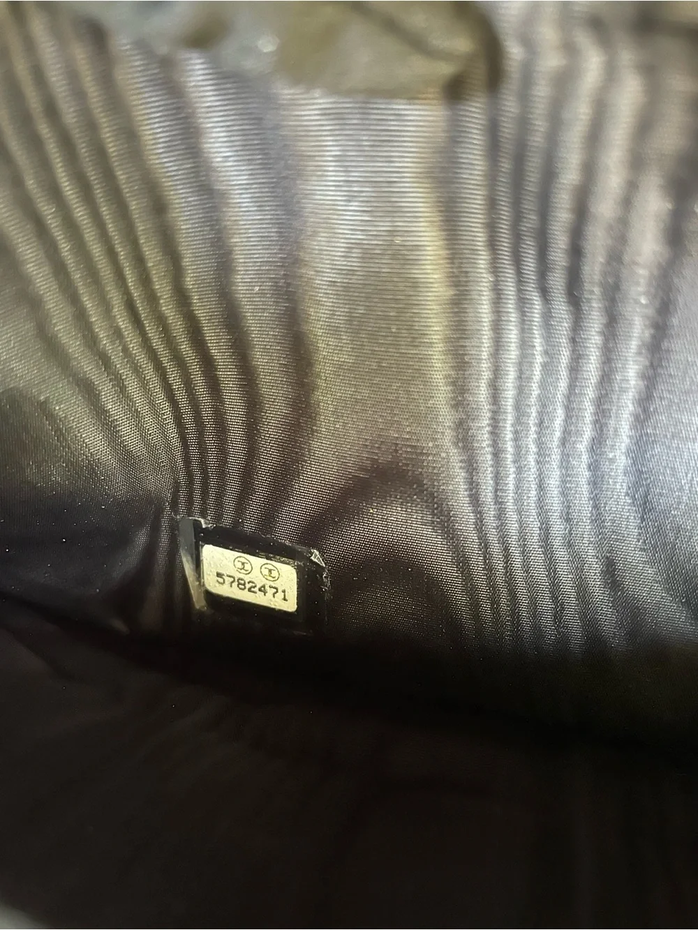 🖤AUTH. CHANEL  BLACK CAVIAR LONG WALLET WITH GOLD TONE HARDWARE.